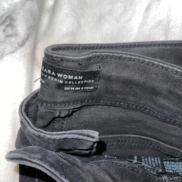 Zara Black Jean with Red Velvet Stripe. Size US 4/EUR 36. Excellent condition - Picture 5 of 5